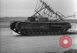 Standbild Britische Armee Panzer Europa, 1942, aus Sekunde 35 historischem Filmmaterial Videoclip 65675043876