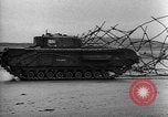 Standbild Britische Armee Panzer Europa, 1942, aus Sekunde 39 historischem Filmmaterial Videoclip 65675043876
