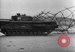 Standbild Britische Armee Panzer Europa, 1942, aus Sekunde 40 historischem Filmmaterial Videoclip 65675043876
