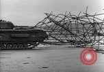 Standbild Britische Armee Panzer Europa, 1942, aus Sekunde 46 historischem Filmmaterial Videoclip 65675043876