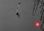 Immagine di Paracadutisti Fort Benning Georgia USA, 1941, secondo 48 filmato di repertorio 65675043889