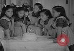 Image quintuplés North Bay Ontario, 1941, de la seconde 31 séquences d'archives historiques vidéo 65675043891