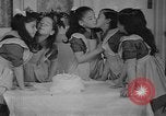 Image quintuplés North Bay Ontario, 1941, de la seconde 35 séquences d'archives historiques vidéo 65675043891