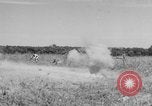 Immagine di Serbatoio truppe del destroyer Camp Hood Texas USA, 1942, secondo 27 filmato di repertorio 65675043907