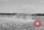 Immagine di Serbatoio truppe del destroyer Camp Hood Texas USA, 1942, secondo 29 filmato di repertorio 65675043907