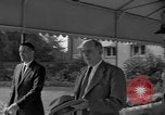 Standbild Senator B Russell Heidelberg Deutschland, 1955, aus Sekunde 20 historischem Filmmaterial Videoclip 65675043908