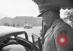 Standbild Senator B Russell Heidelberg Deutschland, 1955, aus Sekunde 24 historischem Filmmaterial Videoclip 65675043908