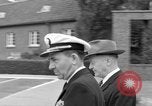 Standbild Kongressabgeordneten Sheppard Bremerhaven Deutschland, 1955, aus Sekunde 20 historischem Filmmaterial Videoclip 65675043914
