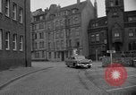 Standbild Colonel Brooks Bremerhaven Deutschland, 1955, aus Sekunde 6 historischem Filmmaterial Videoclip 65675043915