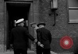 Standbild Colonel Brooks Bremerhaven Deutschland, 1955, aus Sekunde 27 historischem Filmmaterial Videoclip 65675043915