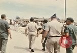 Standbild Betrieb neues Leben Vietnam, 1975, aus Sekunde 8 historischem Filmmaterial Videoclip 65675043918