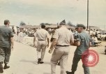 Standbild Betrieb neues Leben Vietnam, 1975, aus Sekunde 9 historischem Filmmaterial Videoclip 65675043918