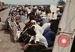 Standbild Betrieb neues Leben Vietnam, 1975, aus Sekunde 57 historischem Filmmaterial Videoclip 65675043918