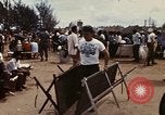Standbild Betrieb neues Leben Vietnam, 1975, aus Sekunde 61 historischem Filmmaterial Videoclip 65675043918
