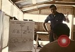 Standbild Betrieb neues Leben Vietnam, 1975, aus Sekunde 16 historischem Filmmaterial Videoclip 65675043919