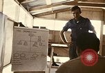 Standbild Betrieb neues Leben Vietnam, 1975, aus Sekunde 18 historischem Filmmaterial Videoclip 65675043919