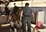 Standbild Betrieb neues Leben Vietnam, 1975, aus Sekunde 42 historischem Filmmaterial Videoclip 65675043919