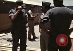 Standbild Betrieb neues Leben Vietnam, 1975, aus Sekunde 12 historischem Filmmaterial Videoclip 65675043920