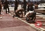 Standbild Betrieb neues Leben Vietnam, 1975, aus Sekunde 22 historischem Filmmaterial Videoclip 65675043920