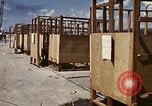 Standbild Betrieb neues Leben Vietnam, 1975, aus Sekunde 27 historischem Filmmaterial Videoclip 65675043921