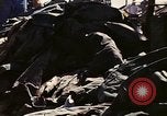 Standbild Betrieb neues Leben Vietnam, 1975, aus Sekunde 49 historischem Filmmaterial Videoclip 65675043921