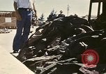 Standbild Betrieb neues Leben Vietnam, 1975, aus Sekunde 51 historischem Filmmaterial Videoclip 65675043921