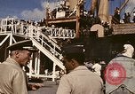 Standbild Betrieb neues Leben United States USA, 1975, aus Sekunde 31 historischem Filmmaterial Videoclip 65675043923