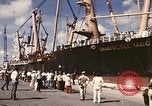 Standbild Betrieb neues Leben United States USA, 1975, aus Sekunde 51 historischem Filmmaterial Videoclip 65675043923