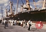 Standbild Betrieb neues Leben United States USA, 1975, aus Sekunde 59 historischem Filmmaterial Videoclip 65675043923