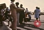 Immagine di Funzionamento Nuova vita United States USA, 1975, secondo 10 filmato di repertorio 65675043924