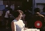 Immagine di Funzionamento Nuova vita United States USA, 1975, secondo 29 filmato di repertorio 65675043924