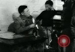 Standbild kleiner Tiger Joe China, 1944, aus Sekunde 47 historischem Filmmaterial Videoclip 65675043945