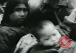 Immagine di Rifugiati cinesi Cina, 1944, secondo 37 filmato di repertorio 65675043946