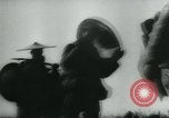 Immagine di Rifugiati cinesi Cina, 1944, secondo 38 filmato di repertorio 65675043946