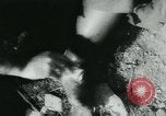 Immagine di Rifugiati cinesi Cina, 1944, secondo 60 filmato di repertorio 65675043946