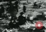 Immagine di Rifugiati cinesi Cina, 1944, secondo 61 filmato di repertorio 65675043946