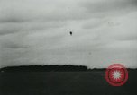 Immagine di Aria Pick up Cina, 1944, secondo 48 filmato di repertorio 65675043947