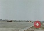 Immagine di P-47 Thunderbolt La Furth Baviera Germania, 1945, secondo 39 filmato di repertorio 65675043954