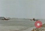 Immagine di P-47 Thunderbolt La Furth Baviera Germania, 1945, secondo 51 filmato di repertorio 65675043954