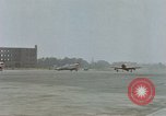Immagine di P-47 Thunderbolt La Furth Baviera Germania, 1945, secondo 59 filmato di repertorio 65675043954