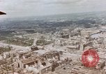 Immagine di Vista aerea bomba danneggia Berlino Germania, 1945, secondo 5 filmato di repertorio 65675043956