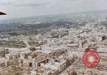 Immagine di Vista aerea bomba danneggia Berlino Germania, 1945, secondo 7 filmato di repertorio 65675043956