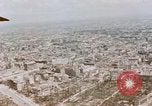 Immagine di Vista aerea bomba danneggia Berlino Germania, 1945, secondo 25 filmato di repertorio 65675043956