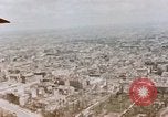 Immagine di Vista aerea bomba danneggia Berlino Germania, 1945, secondo 26 filmato di repertorio 65675043956