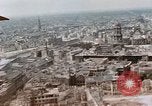 Immagine di Vista aerea bomba danneggia Berlino Germania, 1945, secondo 56 filmato di repertorio 65675043956