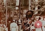 Immagine di Civili tedesco Germania, 1945, secondo 37 filmato di repertorio 65675043965