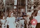 Immagine di Civili tedesco Germania, 1945, secondo 46 filmato di repertorio 65675043965