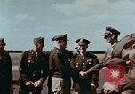 Immagine di Generale Henry Arnold Berlino Germania, 1945, secondo 16 filmato di repertorio 65675043967