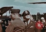 Immagine di Generale Henry Arnold Berlino Germania, 1945, secondo 38 filmato di repertorio 65675043967