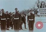 Standbild Feldmarschall Bernard Montgomery Deutschland, 1945, aus Sekunde 26 historischem Filmmaterial Videoclip 65675043969